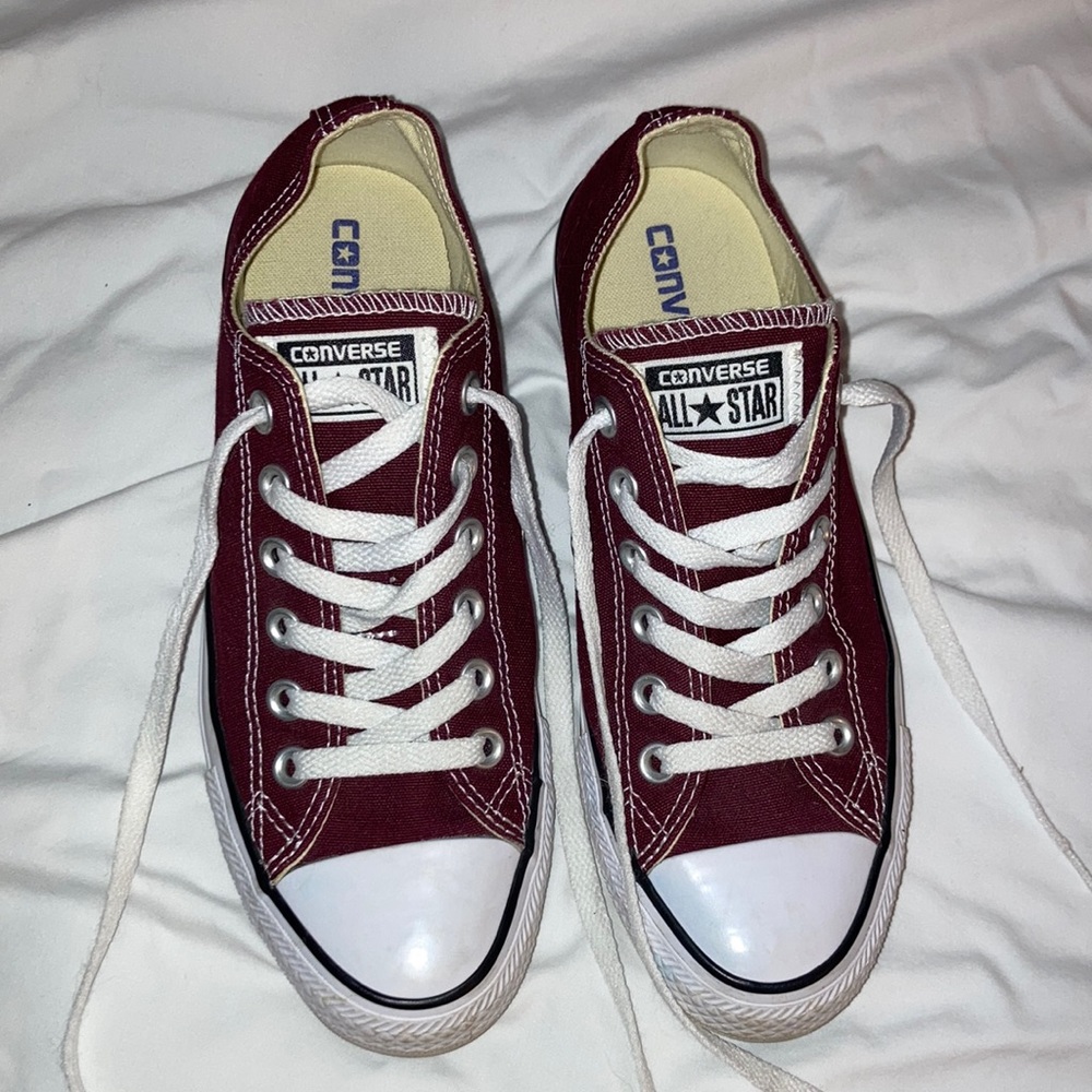 Converse Chuck Taylor All Star Core Ox Maroon (7.5 W, 5.5 M)